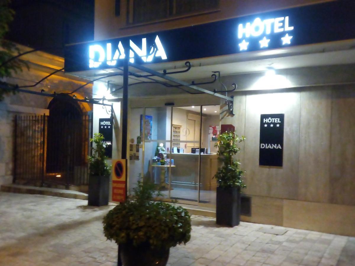 ונס Hotel Diana מראה חיצוני תמונה